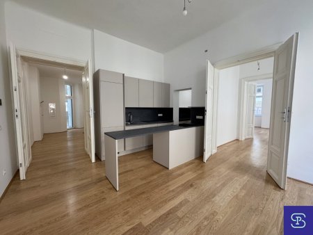 Provisionsfrei: Ruhiger 150m² Erstbezug mit 4 Zimmern + Balkon in Toplage - 1080 Wien