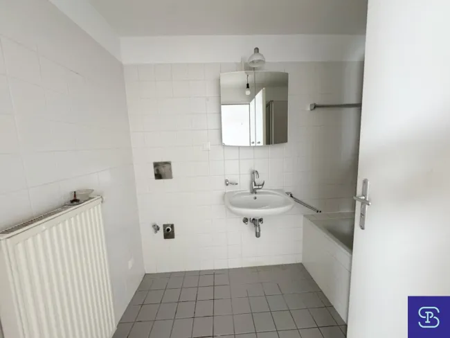 Bad mit Wanne