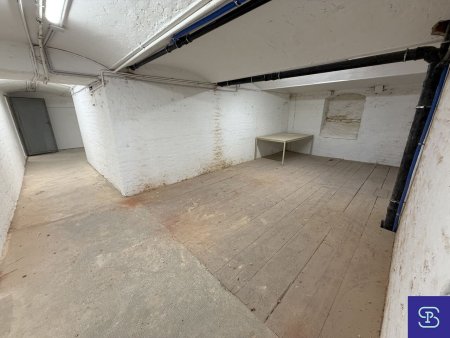 Lindengasse: Großzügige 97m² Lagerfläche Nähe Spittelberg - 1070 Wien
