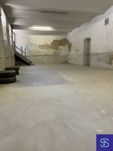 Lindengasse: 69m² Lagerfläche mit Straßenzugang im Souterrain - 1070 Wien
