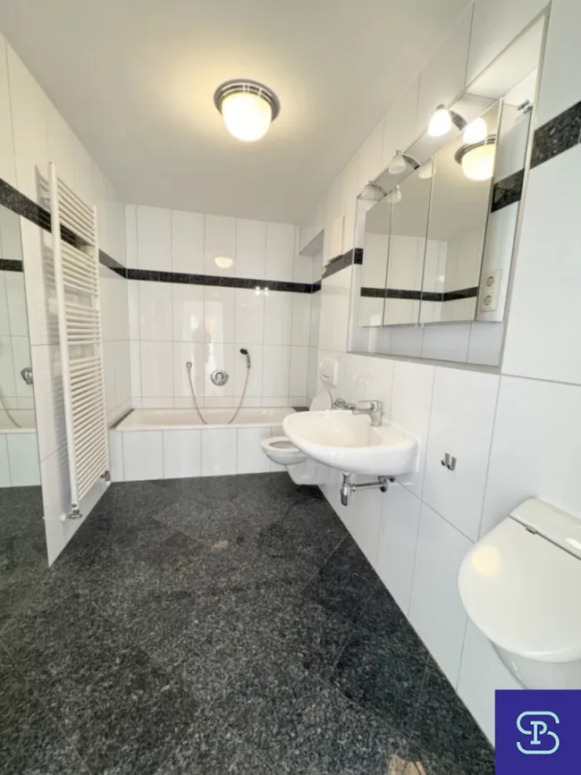 Badezimmer 2