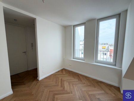 Wohnzimmer mit Eingangsbereich
