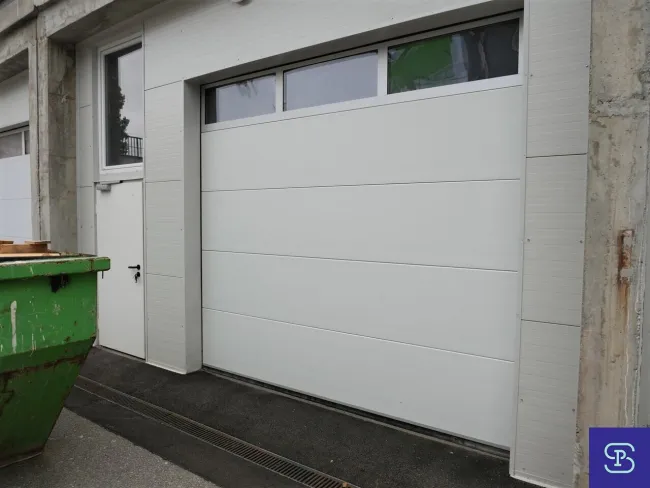 Ebenerdige 218m² Lagerfläche mit Rolltor Nähe Rautenweg - 1220 Wien - Bild