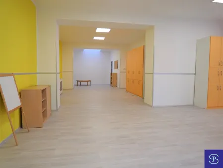 Unbefristetes 235m² Geschäftslokal in Frequenzlage - 1110 Wien