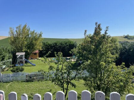 Charmantes Einfamilienhaus mit 1000m² Grundstück in Nodendorf wartet aufs Wachküssen - Ihr neues Zuhause!