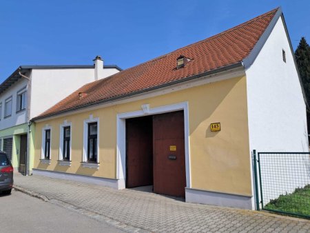 Preiswertes Bauernhaus in Patzmannsdorf – ideal für Selbstverwirklicher!