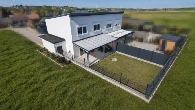 Exklusiver Wohnkomfort mit perfekter Wien-Anbindung - 3 Schlafzimmer, PV, Wärmepumpe & Klimaanlage – €425.000 - Titelbild