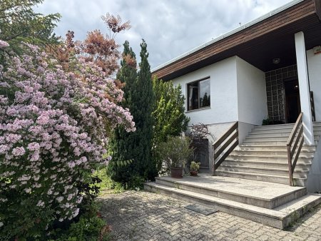 [Kaufanbot erhalten] 1.400m² Grundstück, 360m² Nutzfläche - ein außergewöhnliches Schmuckstück sucht neue Eigentümer!