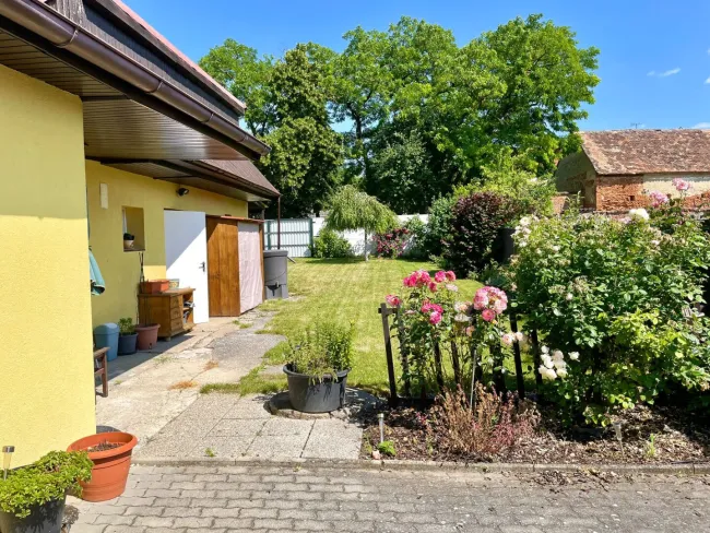 Ländliches Wohnen in Seefeld – Bauernhaus mit Garten & Terrasse – €119.000 - Titelbild