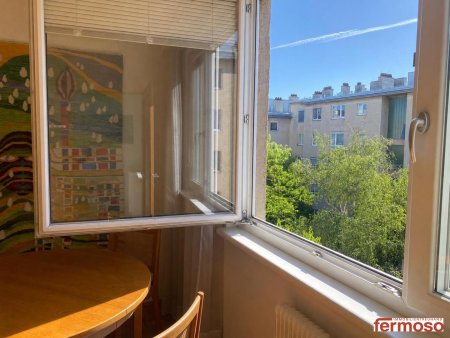 Ausblick in in den grünen Innenhof