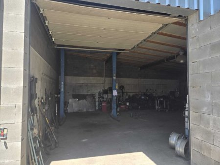 Werkstatt / Halle mit 80 m² & Starkstrom in 2135 Neudorf zu vermieten