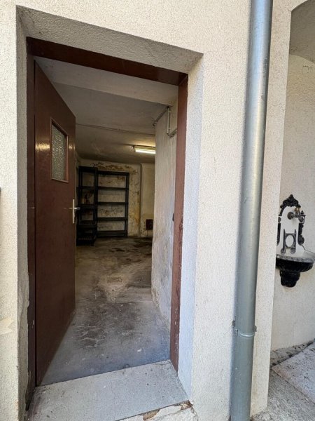 Großzügiges Lager in Mistelbach – Top Lage, nur 70 € Miete!