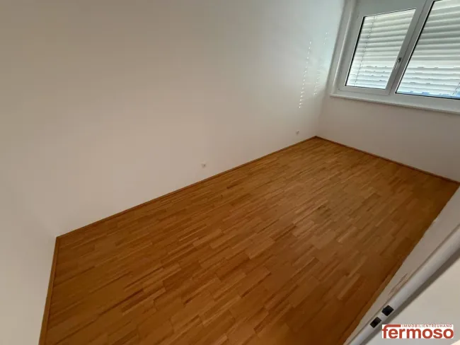 Moderne 2-Zimmer-Wohnung mit Balkon, Fußbodenheizung & Lift im 20. Bezirk, 899€ Miete! - Bild