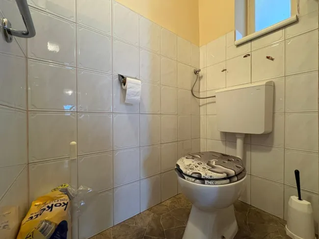 WC