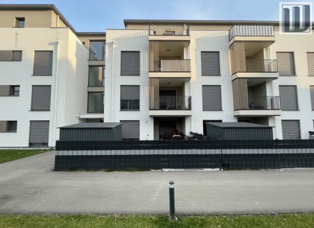 Neuwertige 2-Zi Wohnung mit Terrasse, Loggia & Stellplatz in Ober-Grafendorf, 54m², 750€