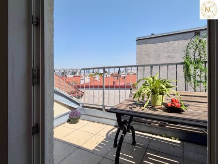 Wohnen über den Dächern der Josefstadt – mit Terrasse und unvergleichlichem Weitblick