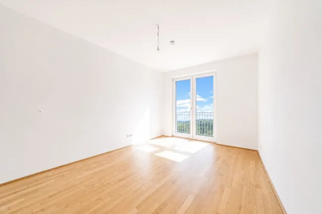 ***2-Zimmer-Neubauwohnung mit großer Loggia, Fitnessstudio & Top-Anbindung*** - Bild