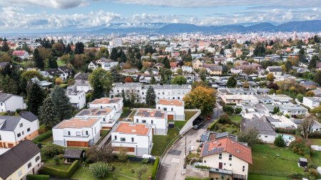 4-Zimmer-Gartenwohnung auf 2 Ebenen - Ihr neues Zuhause!