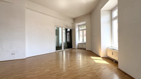 LICHTDURCHFLUTETE 3-ZIMMER-WOHNUNG | IHR NEUES ZUHAUSE I ROTO IMMOBILIEN