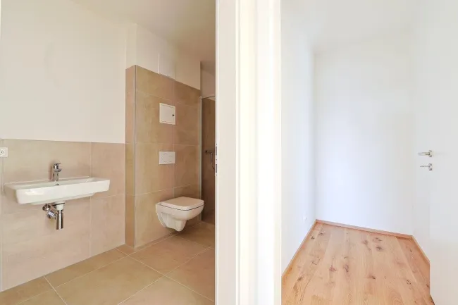 Badezimmer und Abstellraum