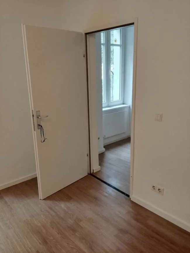 Garconniere / Einzimmerwohnung: perfekte Starterwohnung, Arbeiterquartier oder Anlageinvestment - Bild