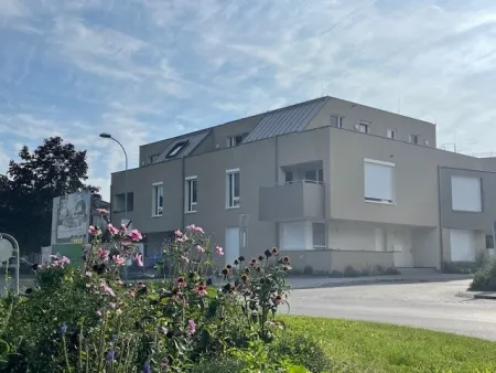 Penthouse zum entschleunigen: Die Natur und der See vor der Tür. - Titelbild