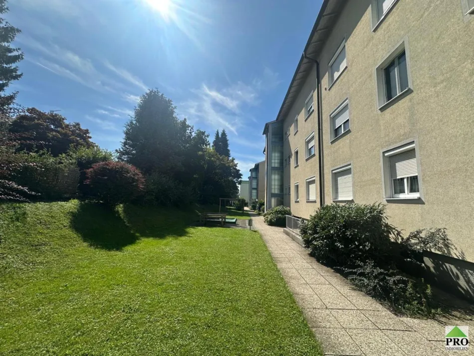 Schärding-Innviertel! Schöne, helle Eigentumswohnung in ruhiger Lage mit Loggia zu verkaufen! - Bild