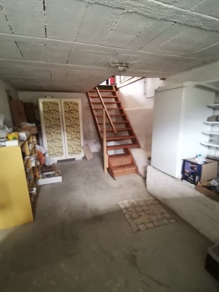 Großfamilie gesucht - Großes Haus mit 4 Wohneinheiten Werkstatt Schuppen Heustadl Garagen