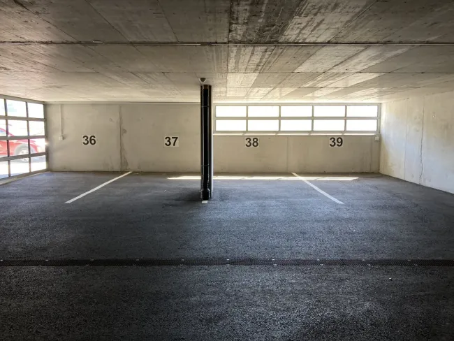 Garagenparkplatz in Vomp - wertbeständig und clever investieren in Garagenparkplätze - Bild