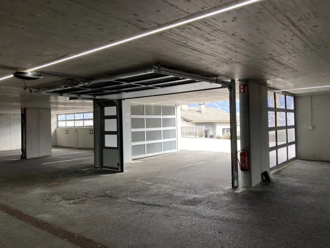 Garagenparkplatz in Vomp - wertbeständig und clever investieren in Garagenparkplätze - Bild