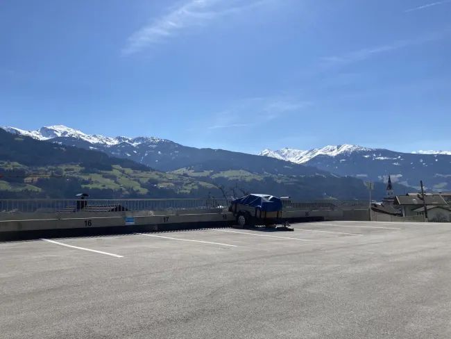 Garagenparkplatz in Vomp - jetzt Eigentum schaffen – Kauf statt Miete! - Bild