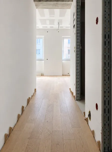 40 m² Altbau-Erstbezug mit Einbauküche – U-Bahn fußläufig, 1210 Wien