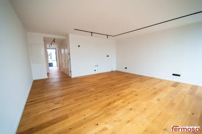 Moderne 2-Zimmer-Gartenwohnung mit großzügiger Wohnküche - Bild