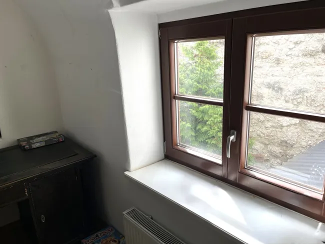 GELEGENHEIT! Altstadtjuwel saniert mit historischem Charme und modernem Wohnkomfort mit großzügiger Innenhof Dachterrasse Zentrum Pfarrgasse in Enns - Bild