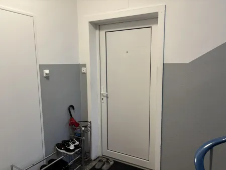 NEUER PREIS! Für Anleger oder Eigennutzer Charmante 4-Zimmer Wohnung mit 2 verglasten Loggien Humboldstraße in Attnang-Puchheim