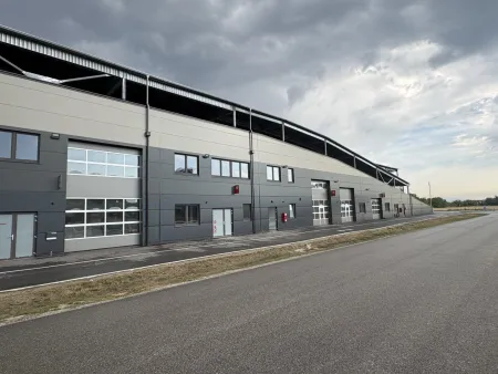 Sofortbezug an der A1 ca. 176 m² Büro-/ Ordinations-/ Lagerfläche auf zwei Ebenen im Gewerbepark Ansfelden zu vermieten (Top 13)