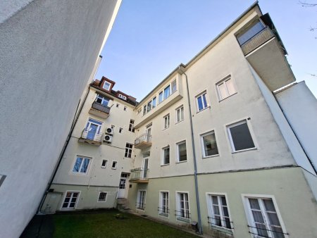 NEUER PREIS! Leistbare Traumwohnung mit 5-Zimmern und 2 getrennten Wohneinheiten mit Loggia und Balkon zum Schnäppchenpreis in Hauptstraße / Güssing