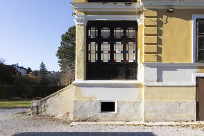 Historische Villa auf großzügigem Parkgrundstück mit Ausbau- und Erweiterungspotenzial in Bestlage der Hinterbrühl - Bild