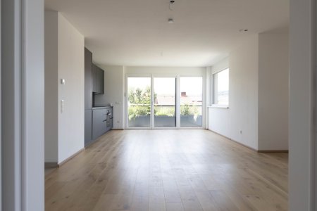 Mehr Freiraum. Mehr Lebensqualität. Mehr Zuhause. Modernes Wohnen in Grünruhelage – mit Dachterrasse und perfekter Anbindung.