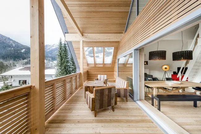 Sensationelle Dachgeschosswohnung mit einzigartigem Panoramablick - Titelbild