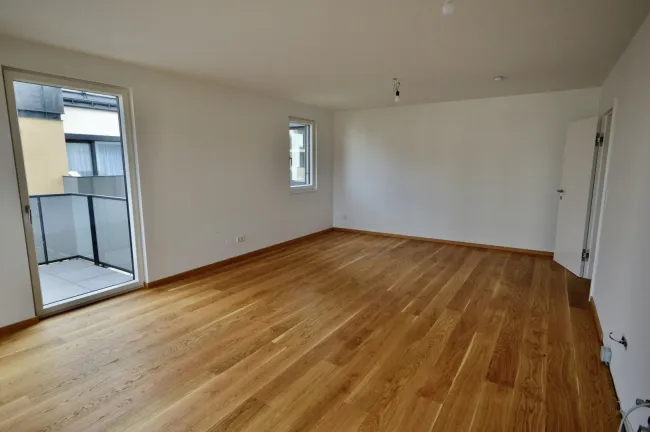 Wohnung mit großzügigem Balkon im Grünen - beheizt und gekühlt mit Erdwärme (provisionsfrei) - Bild