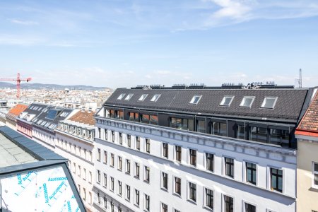 Helle generalsanierte Altbauwohnung im 4. OG mit Lift nahe Wiedner Hauptstraße