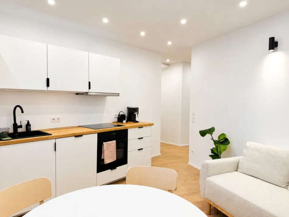Provisionsfrei! Neuwertige 57 m² Wohnung mit 2 Schlafzimmern – Nähe Schönbrunn, U4 in 3 Min. - Titelbild