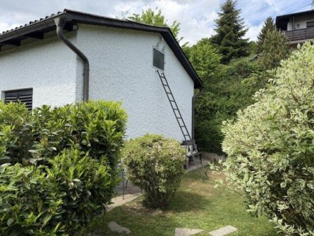 Renditeobjekt - sonnige Liegenschaft mit Fernblick nahe Unterweitersdorf - 5,76 % p. A.