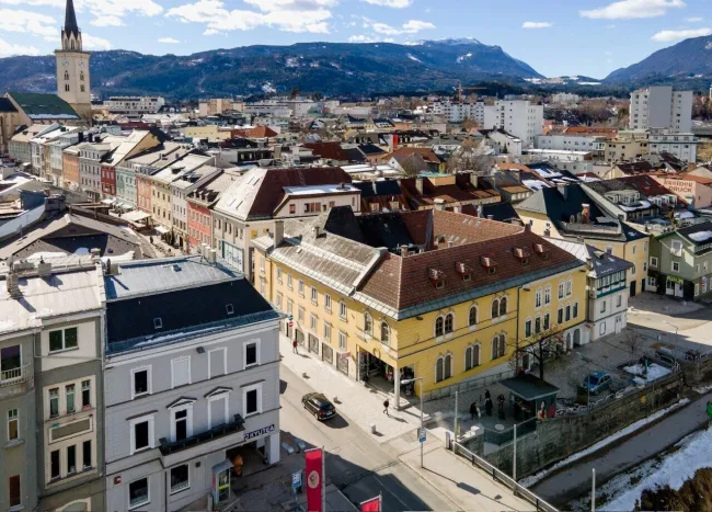 Altbauzinshaus direkt am Villacher Hauptplatz zu kaufen! - Titelbild