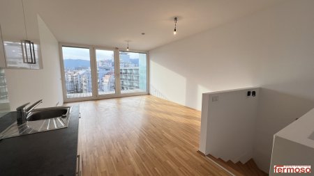 Stilvolle 3-Zimmer-Maisonettewohnung mit Loggia – Wohnen auf zwei Ebenen