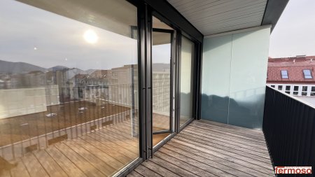 Stilvolle 3-Zimmer-Maisonettewohnung mit Loggia – Wohnen auf zwei Ebenen