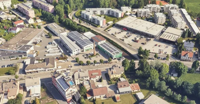 Barrierefreie Ordinationsräumlichkeiten mit ausreichend Parkfläche in perfekter Lage zu mieten! - Bild