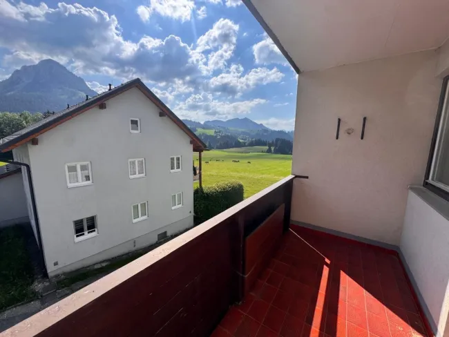 Eigentumswohnung mit ostseitiger Loggia in Tauplitz! - Bild