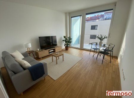 Moderne 1-Zimmer-Wohnung mit Loggia – Urban & Komfortabel